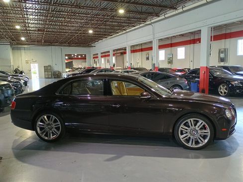Used 2016 Bentley Flying Spur V8 AWD/4WD image 7