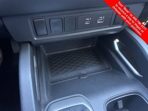 Used 2022 Nissan Frontier SV image 27