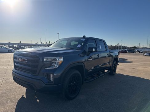 Used 2020 GMC Sierra 1500 Elevation w/ Elevation Convenience Package image 5