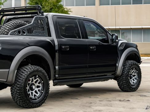 Used 2020 Ford F150 Raptor w/ Equipment Group 802A Luxury AWD/4WD image 22