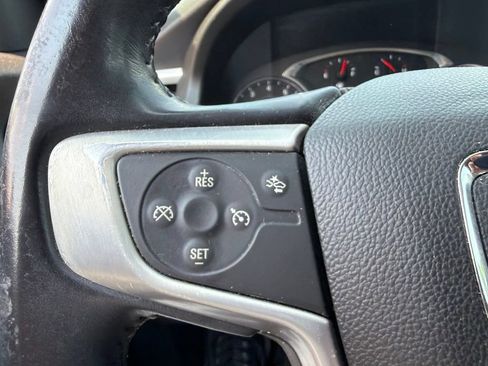 Used 2018 GMC Acadia SLT FWD image 20