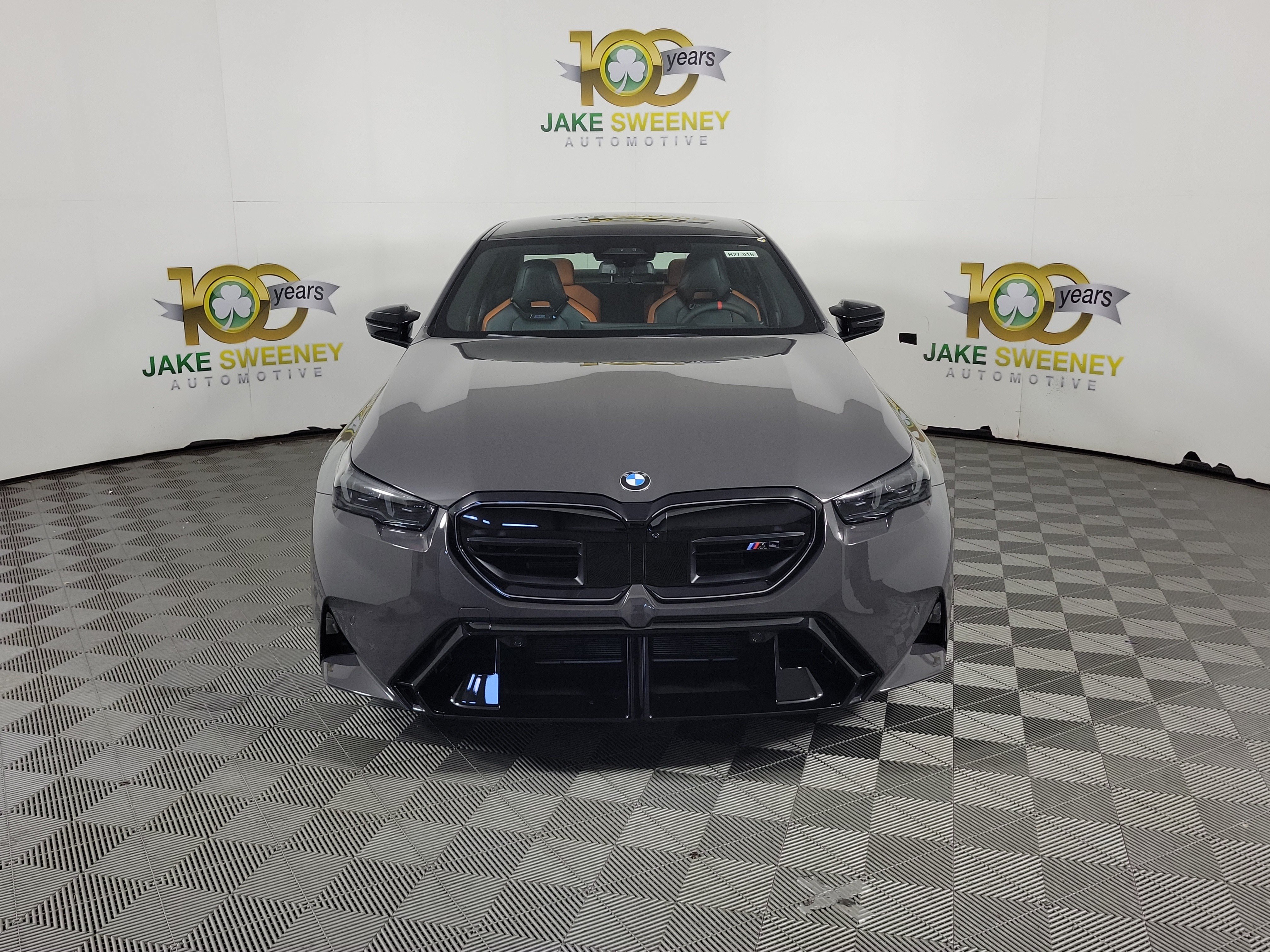 New 2027 BMW M5 w/ Executive Package AWD/4WD image 2