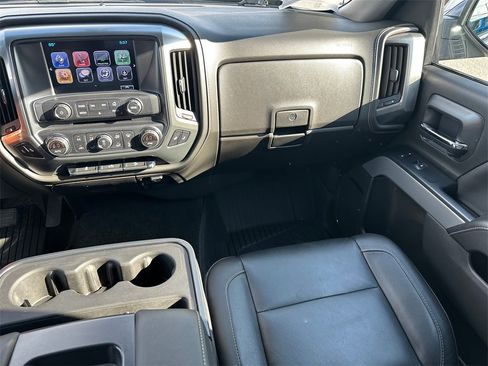 Used 2018 Chevrolet Silverado 1500 LTZ Z71 w/ Centennial Edition image 20