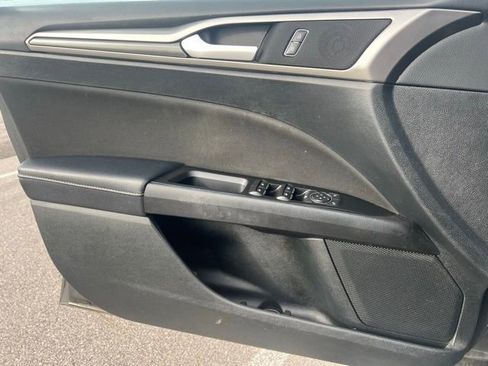 Used 2017 Ford Fusion S w/ Equipment Group 101A image 24