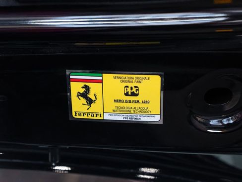 Used 2019 Ferrari GTC4Lusso AWD/4WD image 27
