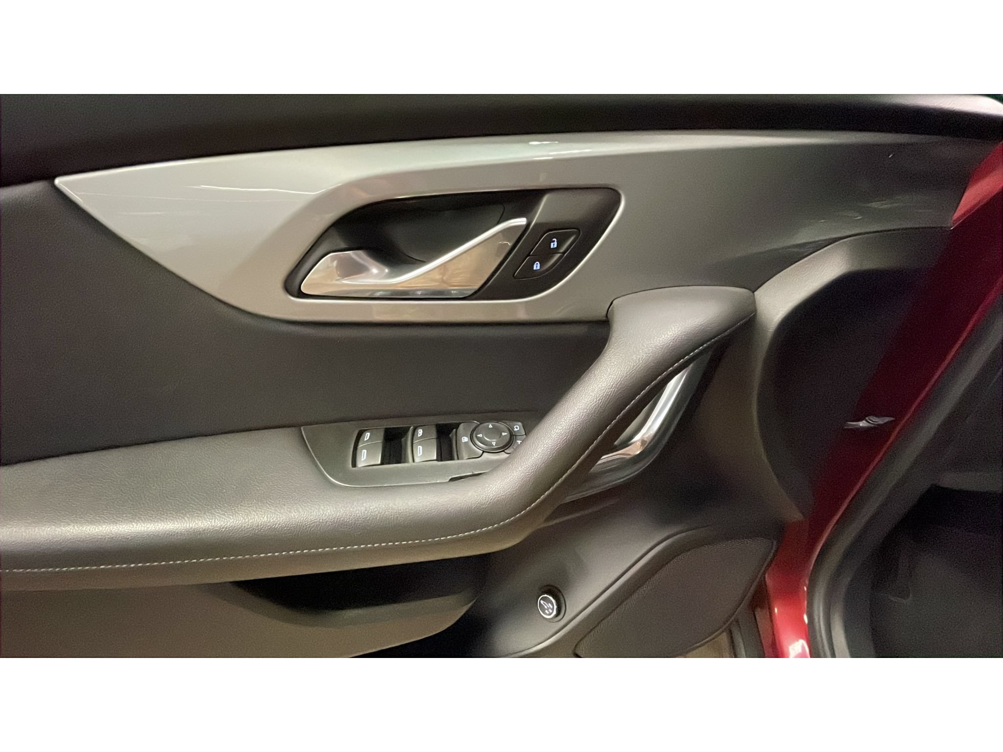 Used 2019 Chevrolet Blazer LT AWD/4WD image 10