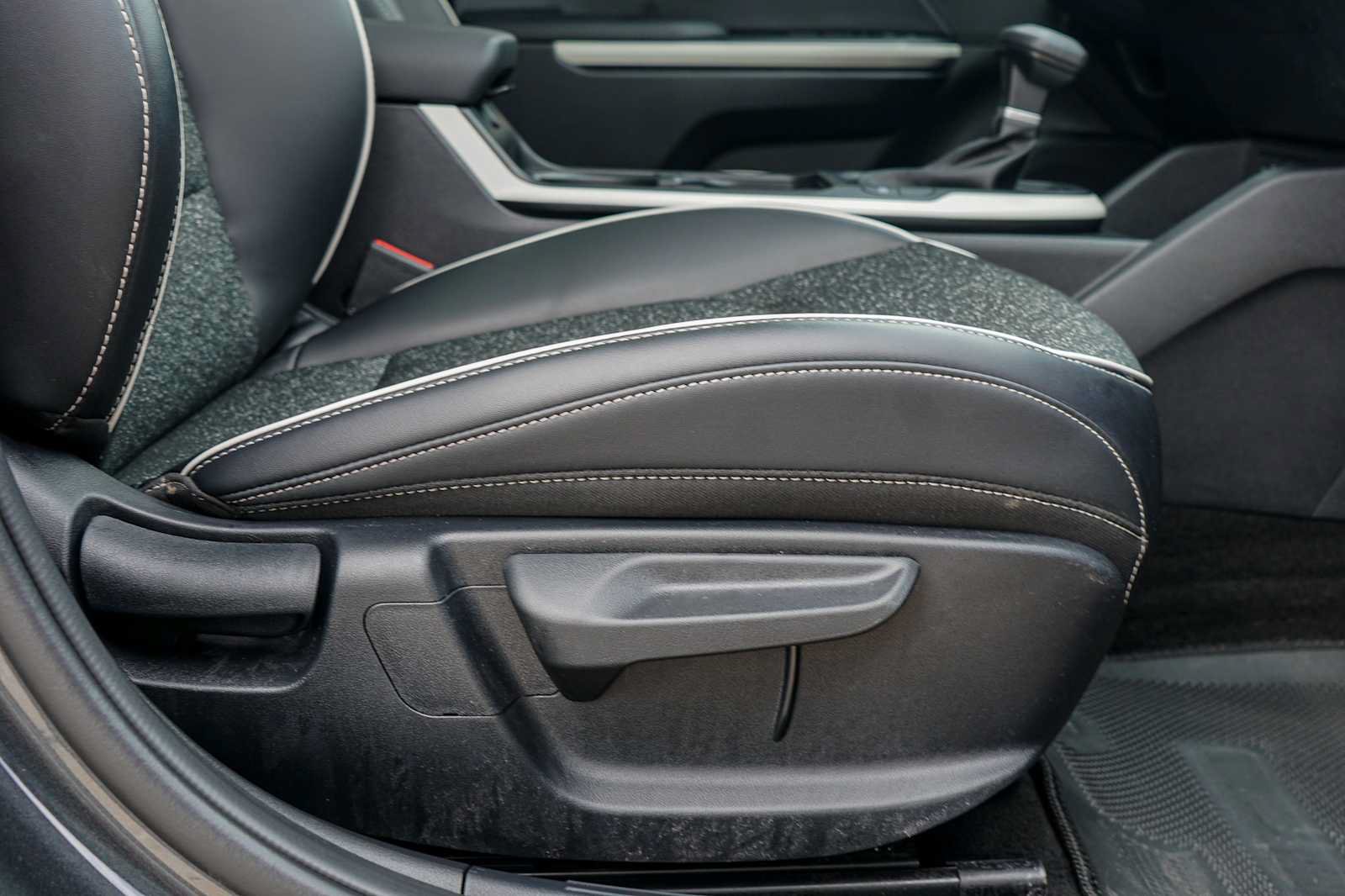 Used 2025 Kia K4 GT-Line w/ GT-Line Sunroof Package FWD image 25