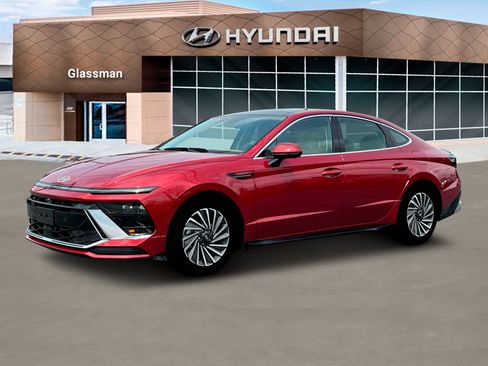 New 2025 Hyundai Sonata Limited image 2