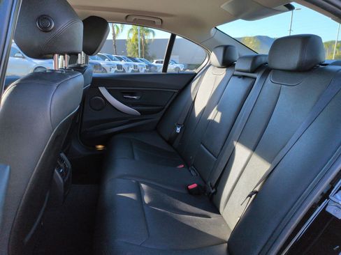 Used 2018 BMW 320i Sedan image 29