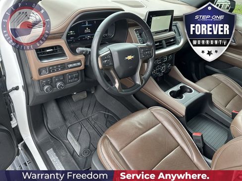 Certified 2024 Chevrolet Tahoe High Country AWD/4WD image 15