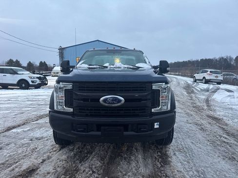 Used 2019 Ford F550 2WD Regular Cab Super Duty image 6