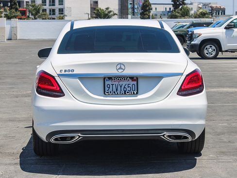 Used 2019 Mercedes-Benz C 300 Sedan image 8