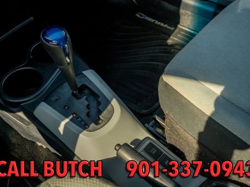 Used 2013 Toyota Prius C Four image 23