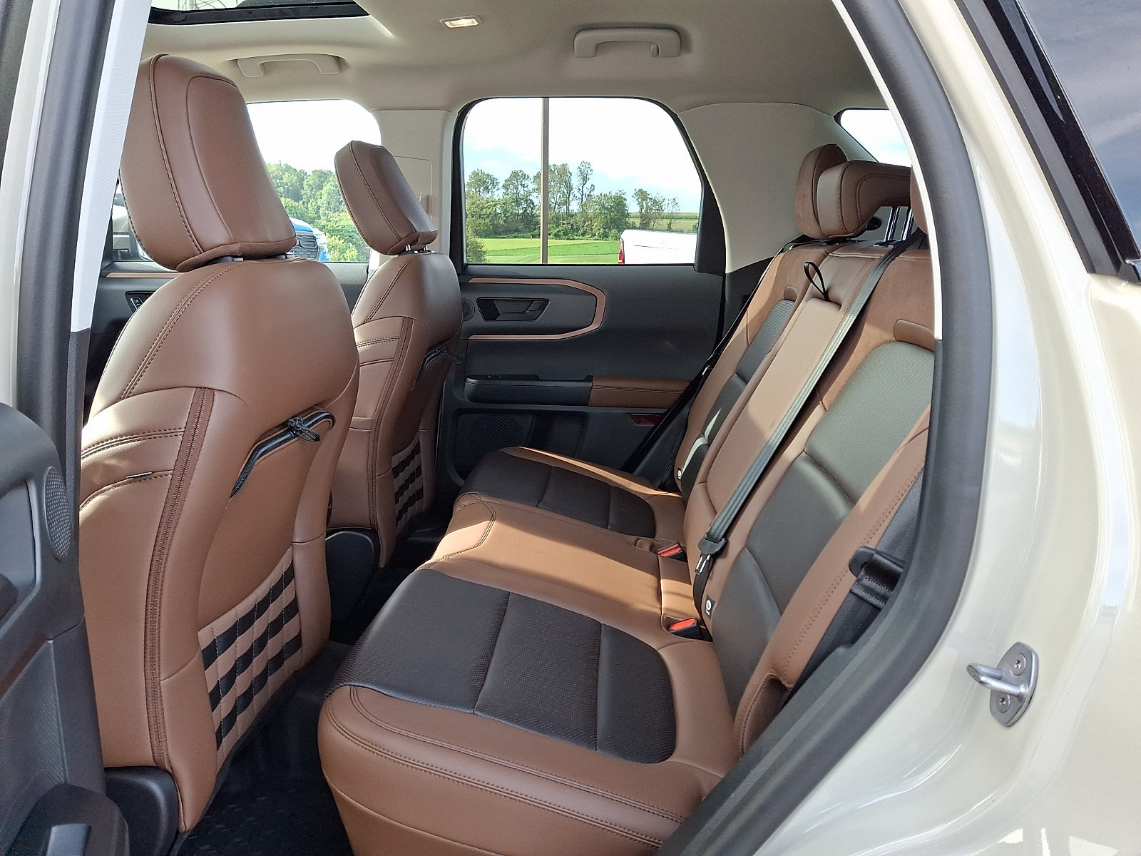 Used 2024 Ford Bronco Sport Badlands w/ Premium Package AWD/4WD image 11