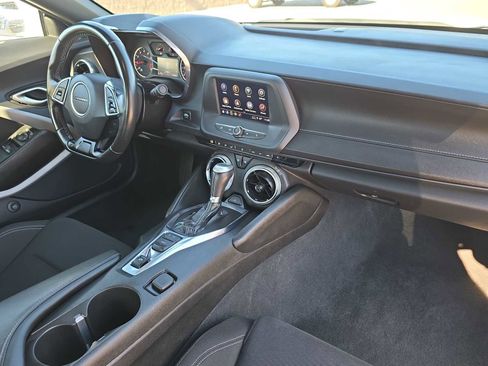 Used 2023 Chevrolet Camaro LT image 14