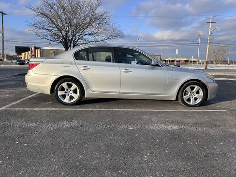 Used 2008 BMW 535xi Sedan image 6