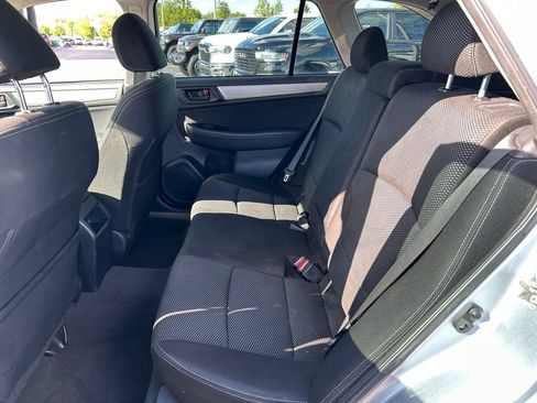 Used 2018 Subaru Outback 2.5i AWD/4WD image 21