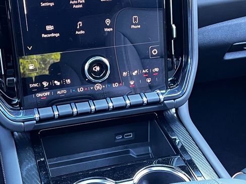 New 2026 GMC Yukon AT4 w/ AT4 Premium Package AWD/4WD image 44