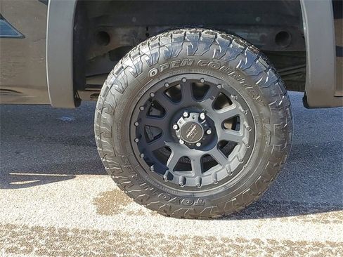 Used 2015 Chevrolet Silverado 1500 LT w/ Rally 2 Edition image 27