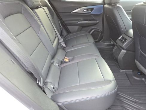 New 2026 Chevrolet Equinox EV LT w/ LPO, Blackout Package FWD image 26