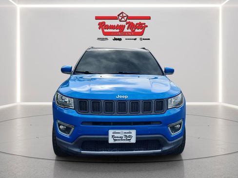 Used 2018 Jeep Compass Limited AWD/4WD image 8