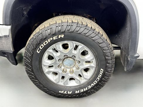 Used 2023 Chevrolet Silverado 2500 LT w/ Convenience Package image 37