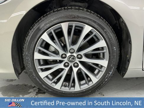 Used 2019 Lexus ES 350 image 18
