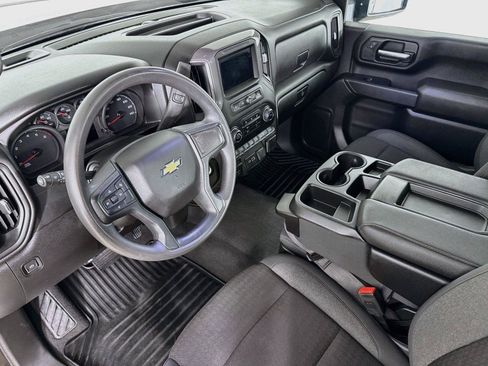 Used 2024 Chevrolet Silverado 2500 Custom w/ Custom Value Package AWD/4WD image 11