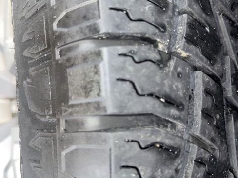 Used 2017 GMC Canyon SLE w/ All Terrain X Package image 28