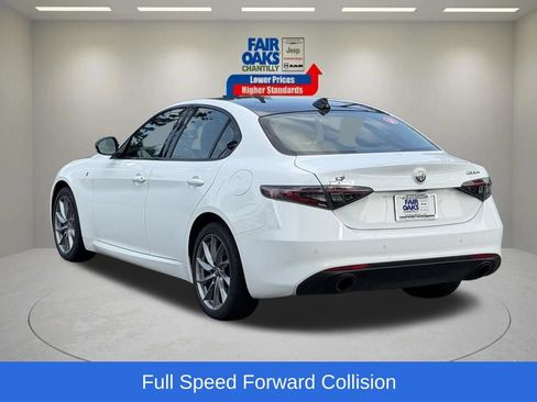 Used 2024 Alfa Romeo Giulia Ti w/ Active Assist Plus Package AWD/4WD image 10