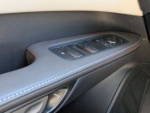 Used 2024 Lexus RX 350 FWD image 4