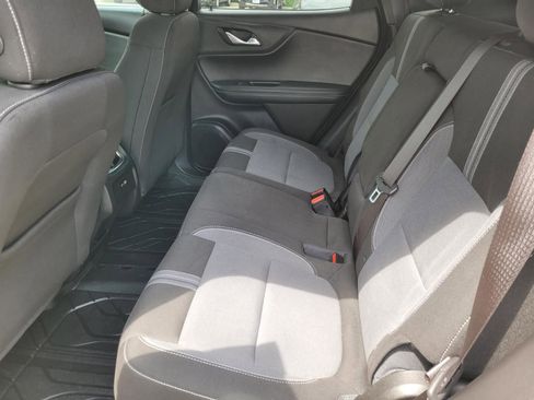 Used 2023 Chevrolet Blazer LT w/ Convenience Package FWD image 17