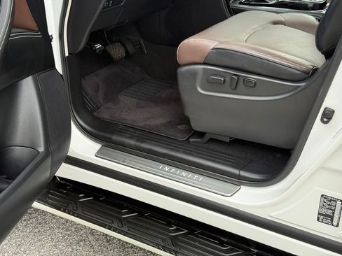 Used 2021 INFINITI QX80 Premium Select w/ Cargo Package RWD image 23