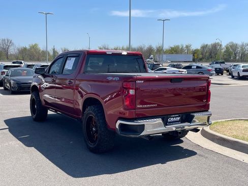 Used 2020 Chevrolet Silverado 1500 LT w/ Texas Edition image 5