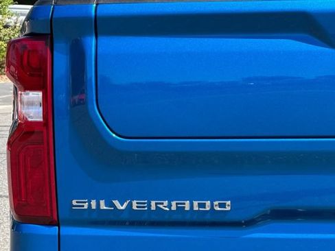 Used 2022 Chevrolet Silverado 1500 RST w/ Convenience Package II AWD/4WD image 50