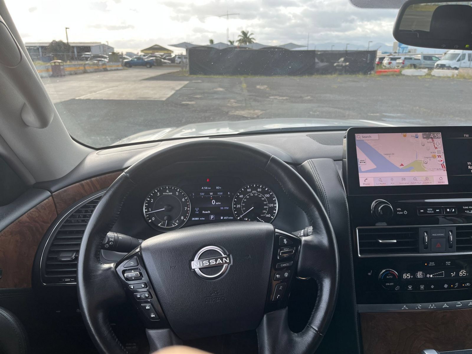 Used 2024 Nissan Armada SL RWD image 28