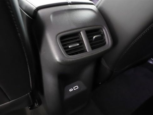 Used 2023 Buick Envision Preferred image 27