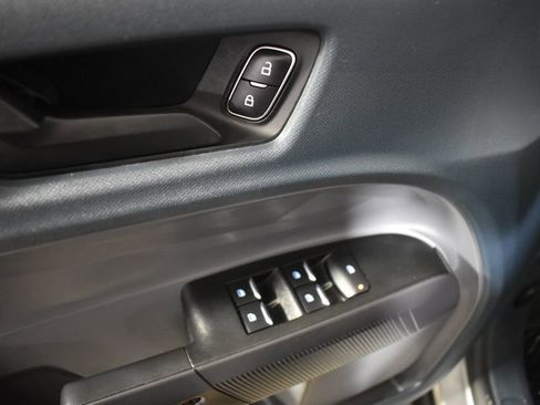 Used 2023 Ford Maverick XL FWD image 8
