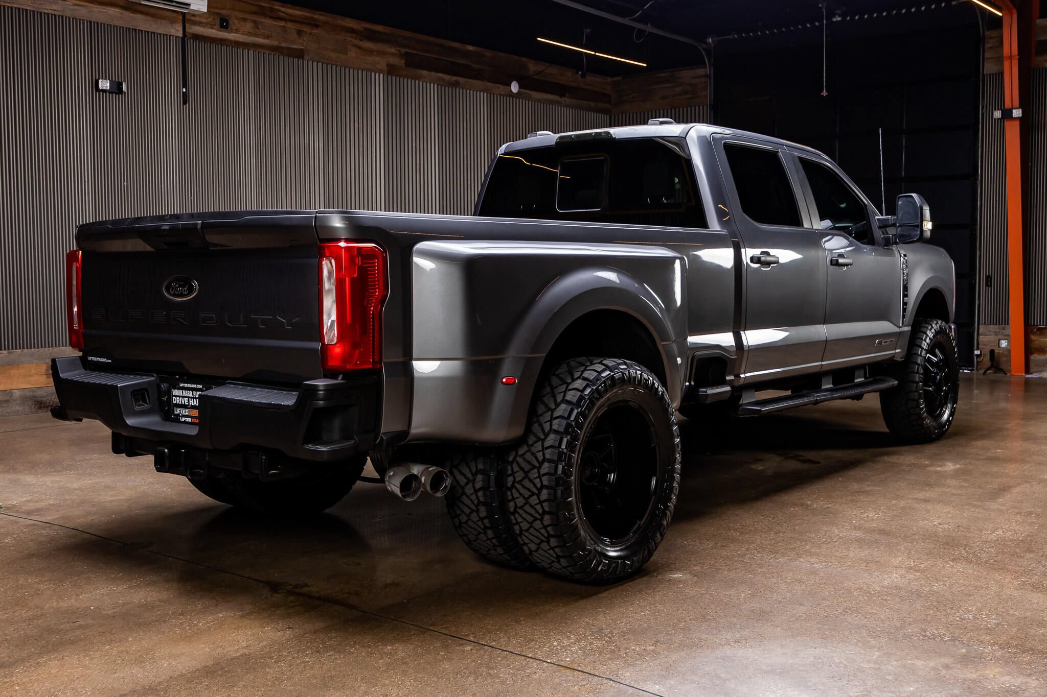Used 2023 Ford F350 XL AWD/4WD image 10