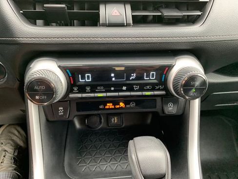 Used 2023 Toyota RAV4 XLE image 24