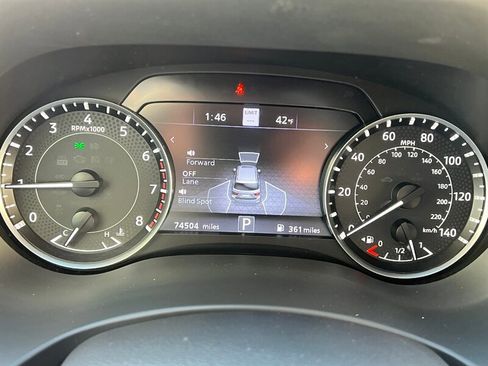 Used 2023 Nissan Armada Platinum w/ Captain's Chairs Package image 37