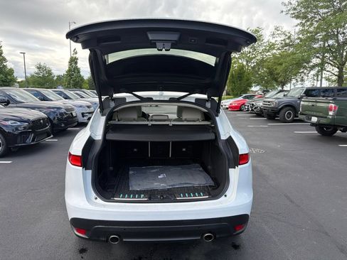 Used 2019 Jaguar F-PACE Portfolio AWD/4WD image 9