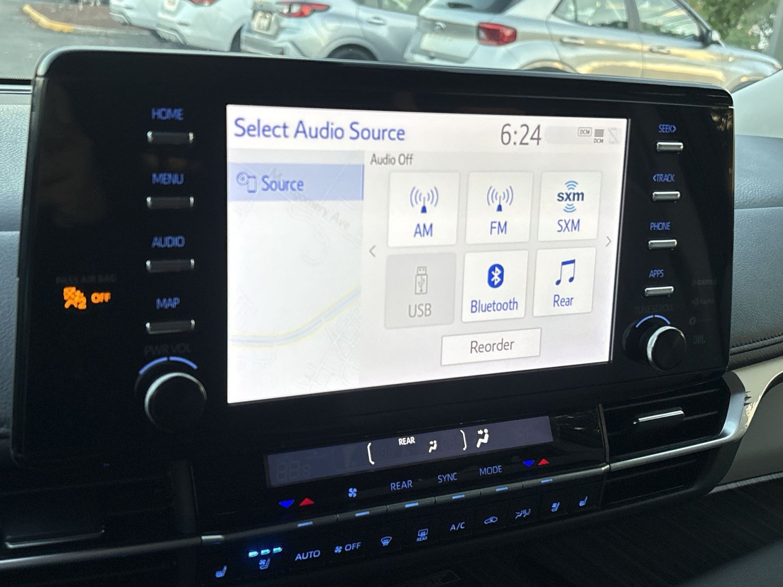 Used 2023 Toyota Sienna Limited AWD/4WD image 18