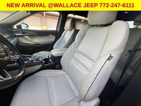 Used 2022 MAZDA CX-9 Signature AWD/4WD image 3