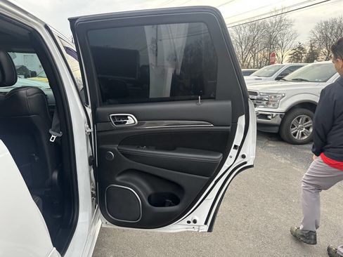 Used 2013 Jeep Grand Cherokee SRT8 image 14