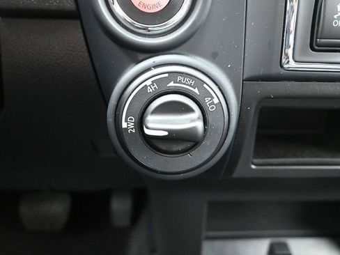 Used 2024 Nissan Titan SV w/ Accessory Utility Package image 30