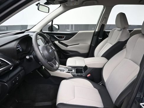 Used 2023 Subaru Forester AWD/4WD image 19