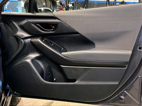 Used 2025 Subaru Crosstrek 2.5i Sport image 12