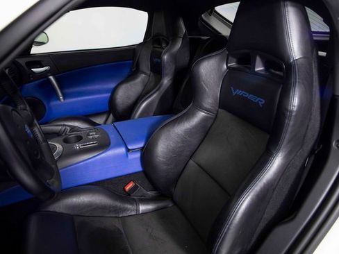 Used 2006 Dodge Viper SRT-10 w/ VOI9 Edition image 16
