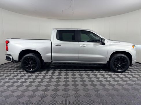 Used 2022 Chevrolet Silverado 1500 RST image 5